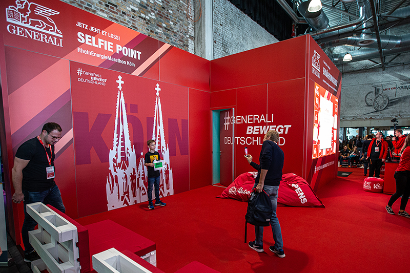 Generali-Stand mit Selfie-Wand